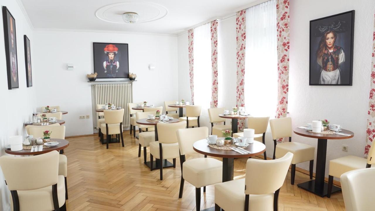 Hotel Bischoff Баден-Баден Екстериор снимка